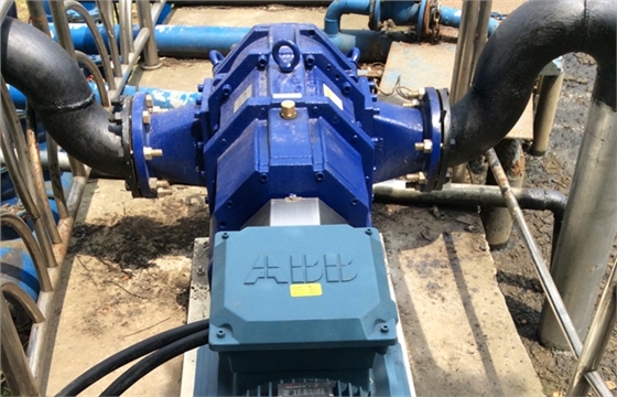 杭州蕭山污水廠污水泵使用現(xiàn)場.jpg 杭州蕭山污水廠污水泵使用現(xiàn)場.jpg