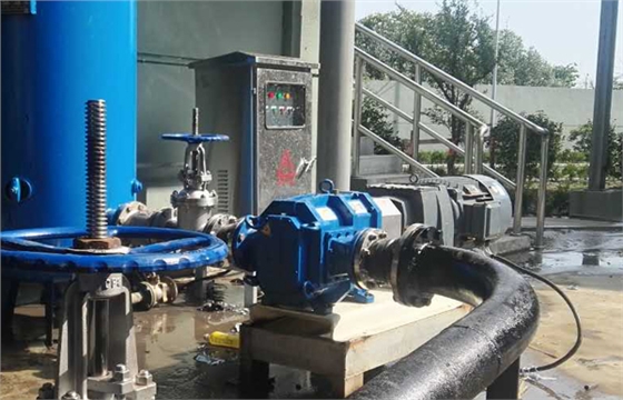 江蘇吳江佰陸染織廠印染污泥泵.jpg 江蘇吳江佰陸染織廠印染污泥泵.jpg